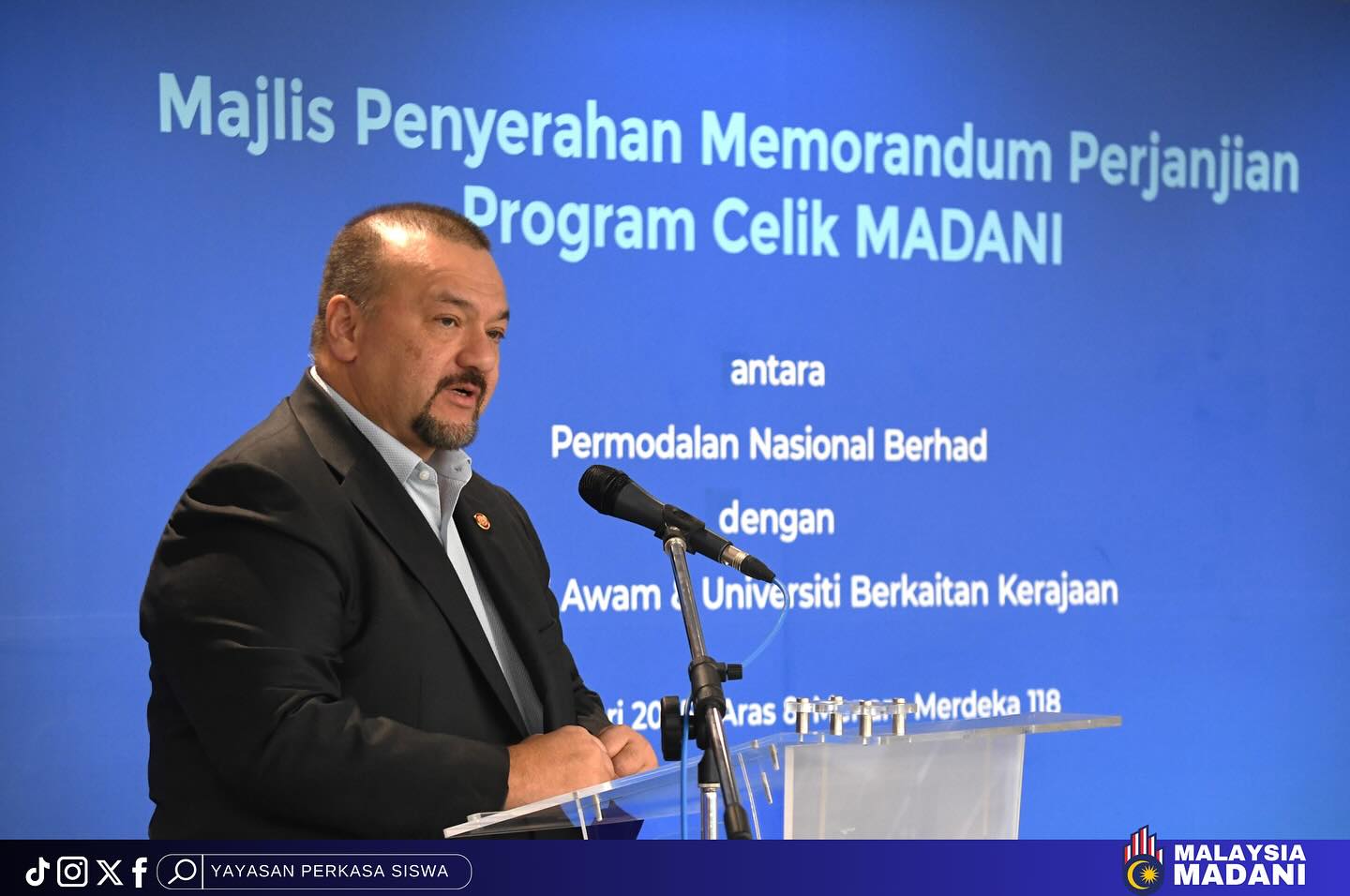 MAJLIS PENYERAHAN MEMORANDUM PERJANJIAN PROGRAM CELIK MADANI 2